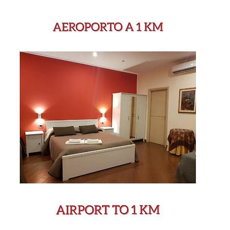 Simpson - Aeroporto Di Bari - Affittacamere Exteriör bild