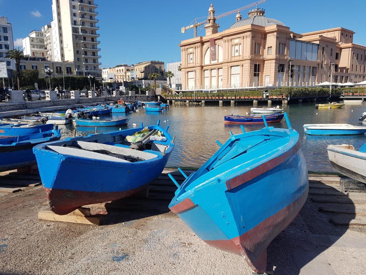Simpson - Aeroporto Di Bari - Affittacamere Exteriör bild